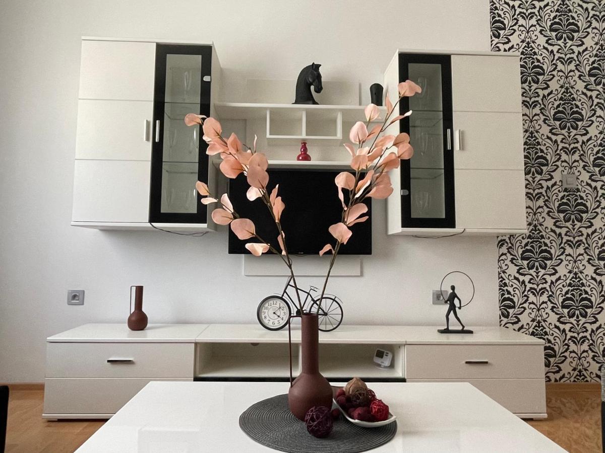 Apartman Tara Subotica Exteriér fotografie